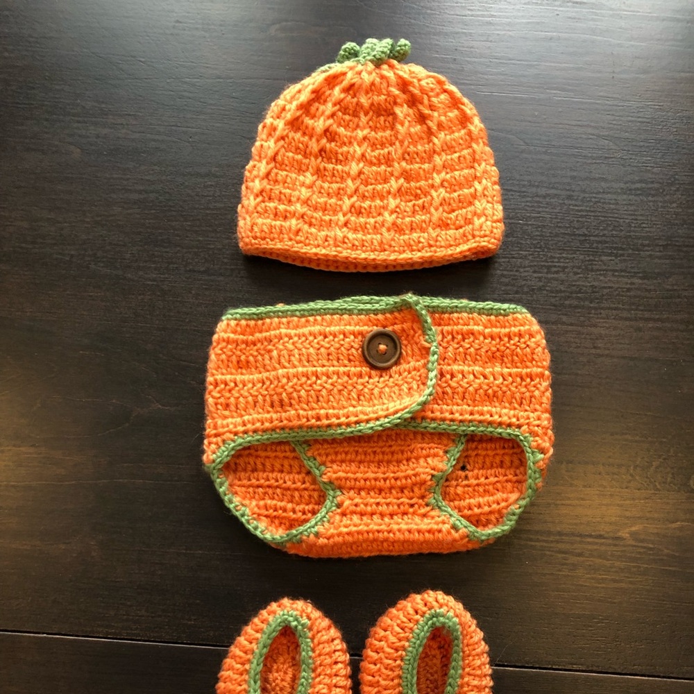 Newborn photo prop pumpkin outfit